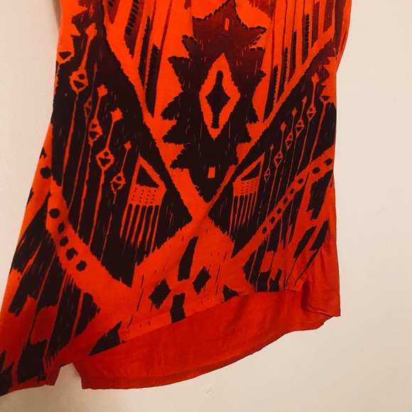 3 FOR $15!!! iJeans by Buffalo Aztec Print Top - Picture 3 of 5